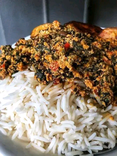 white rice and egusi soup